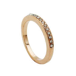 Ring 2,4mm schmaler Ring mit Glassteinen verziert vergoldet Ringgre 50